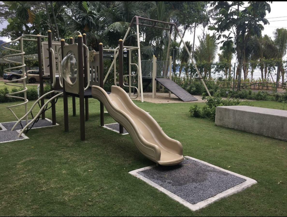 By The Sea Beach Front Apartment Batu Ferringhi Exterior foto